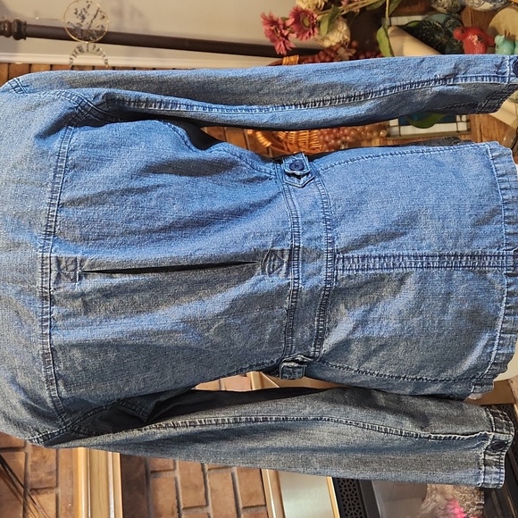 OshKosh B'gosh Blue Denim Women's Jacket Size M RARE barn Chore On Trend - Picture 8 of 14